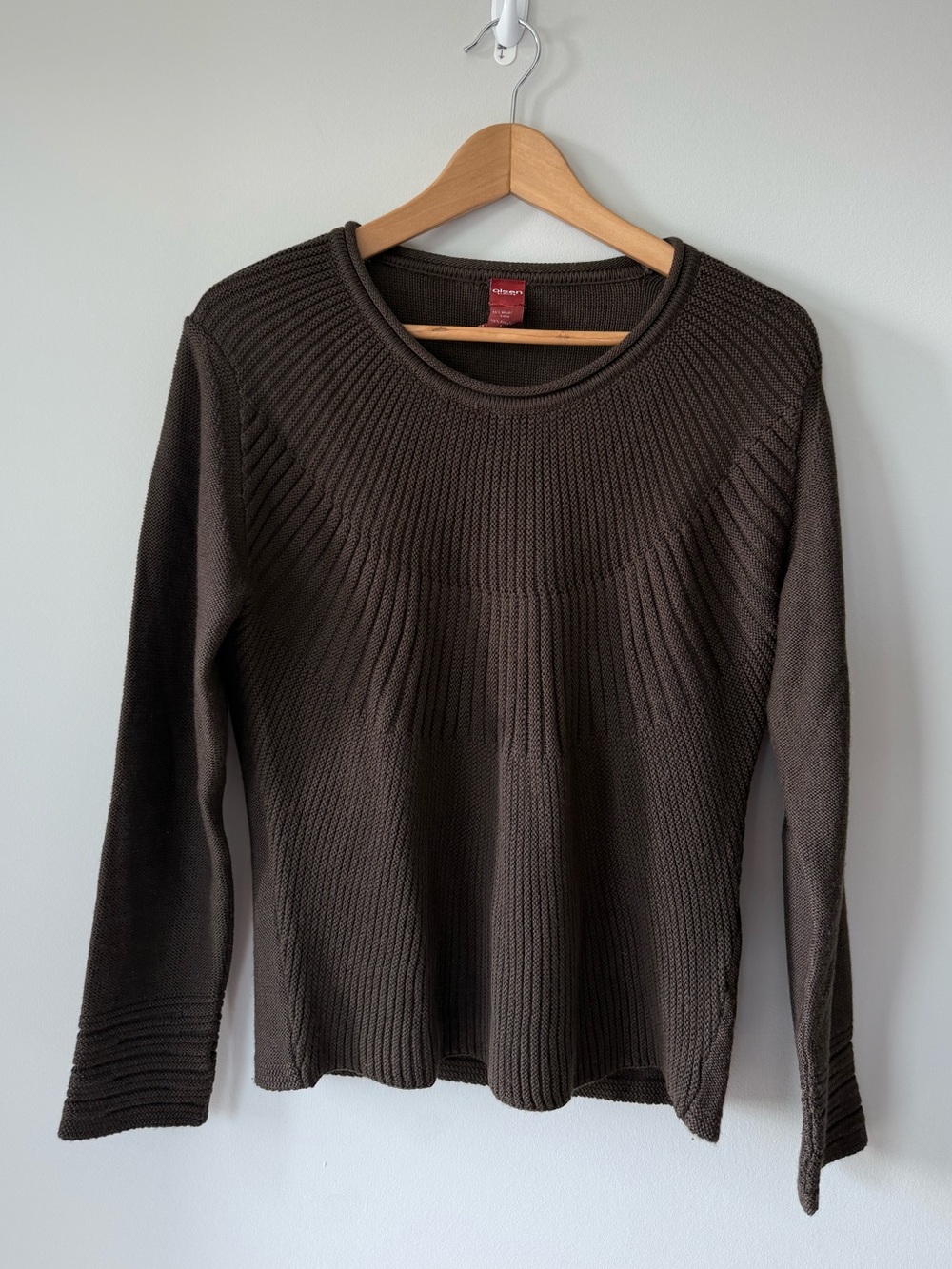 Women's Scoop Neck Rib-Knit Sweater - Brown